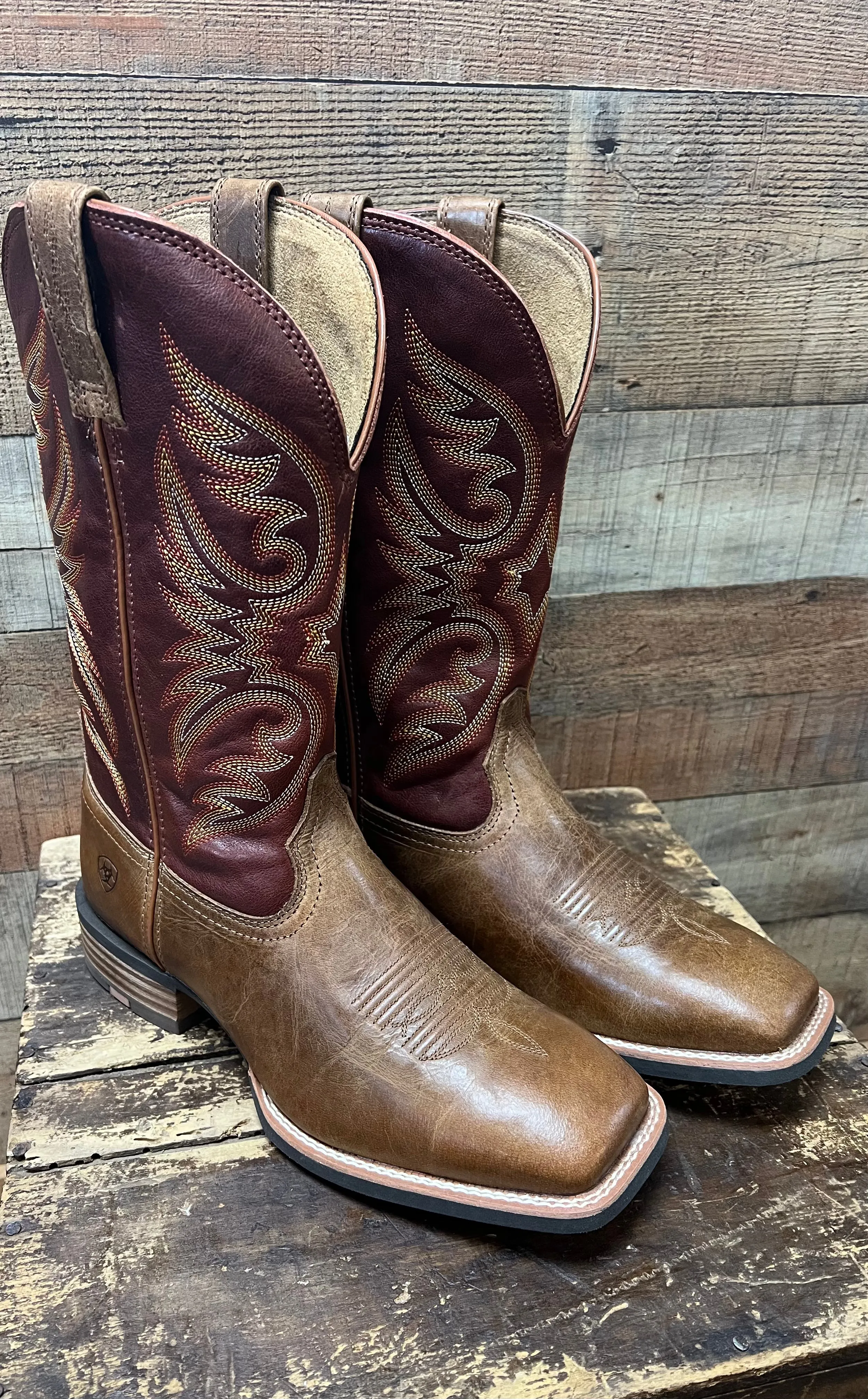 Ariat Ricochet Western