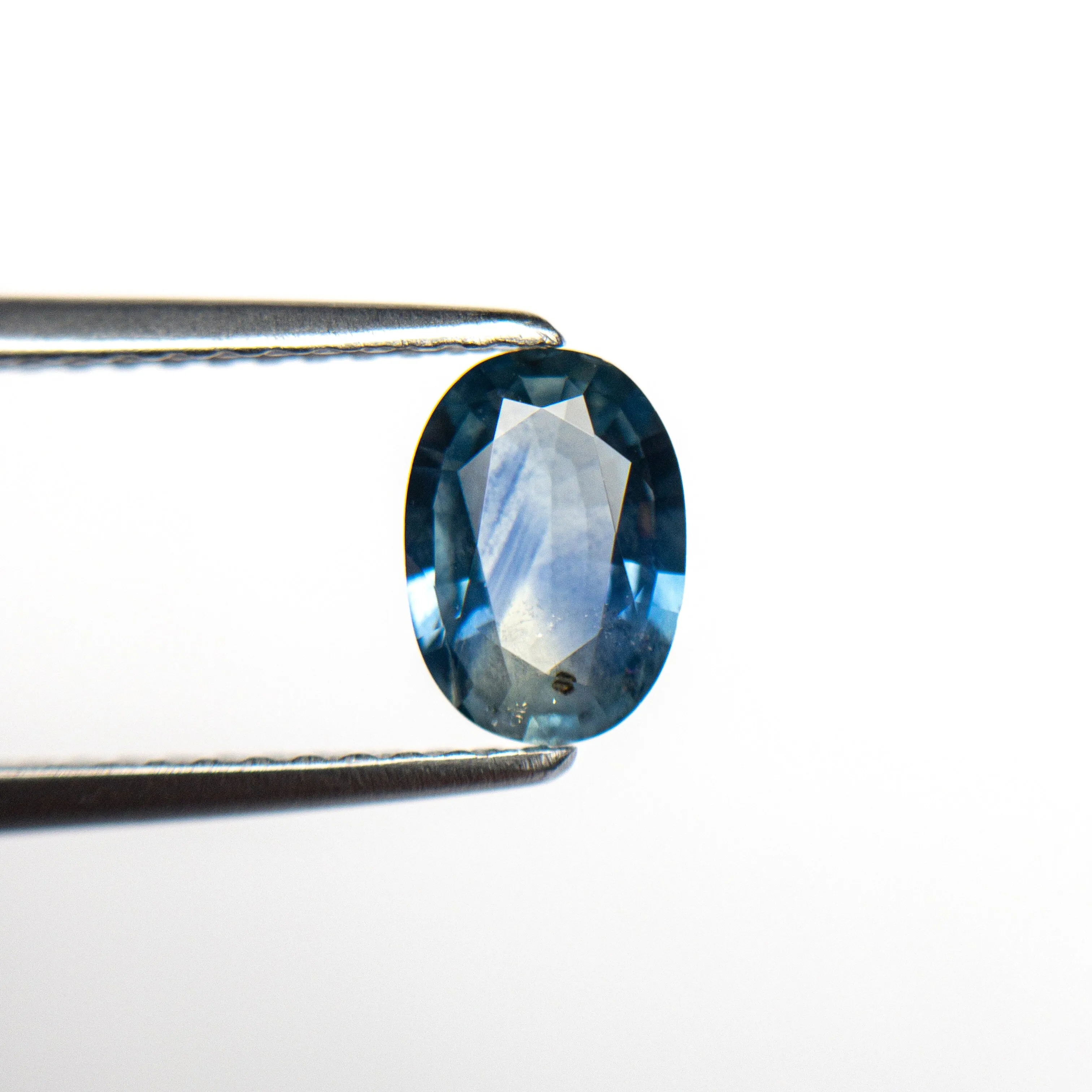 Blue Brilliant Sapphire - 0.77ct Oval