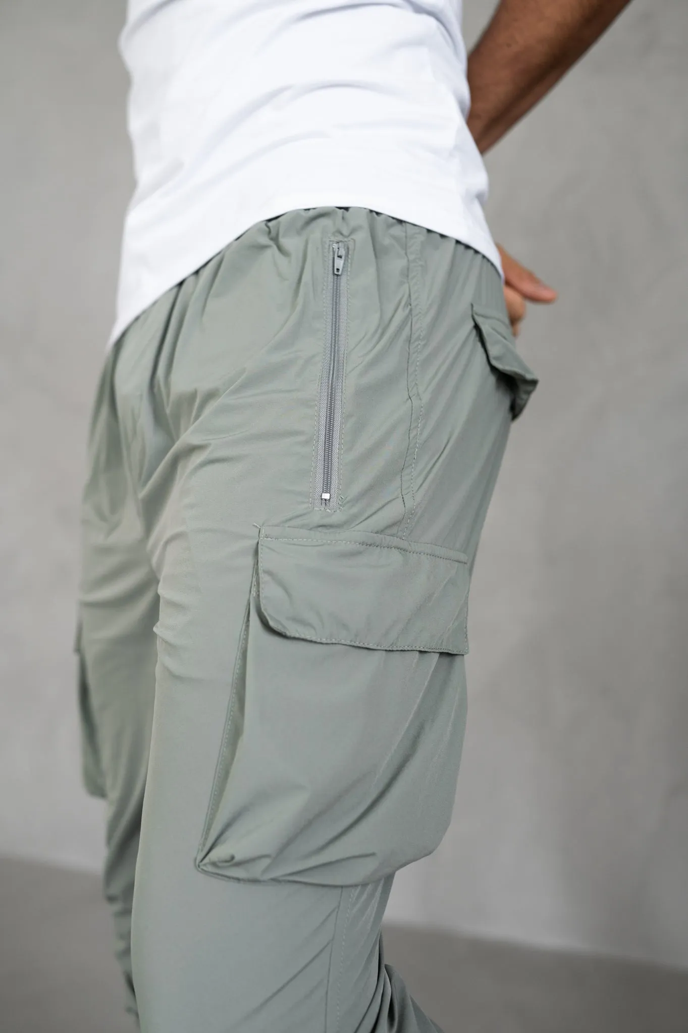 Capo LIGHTWEIGHT Cargo Pant - Light Grey