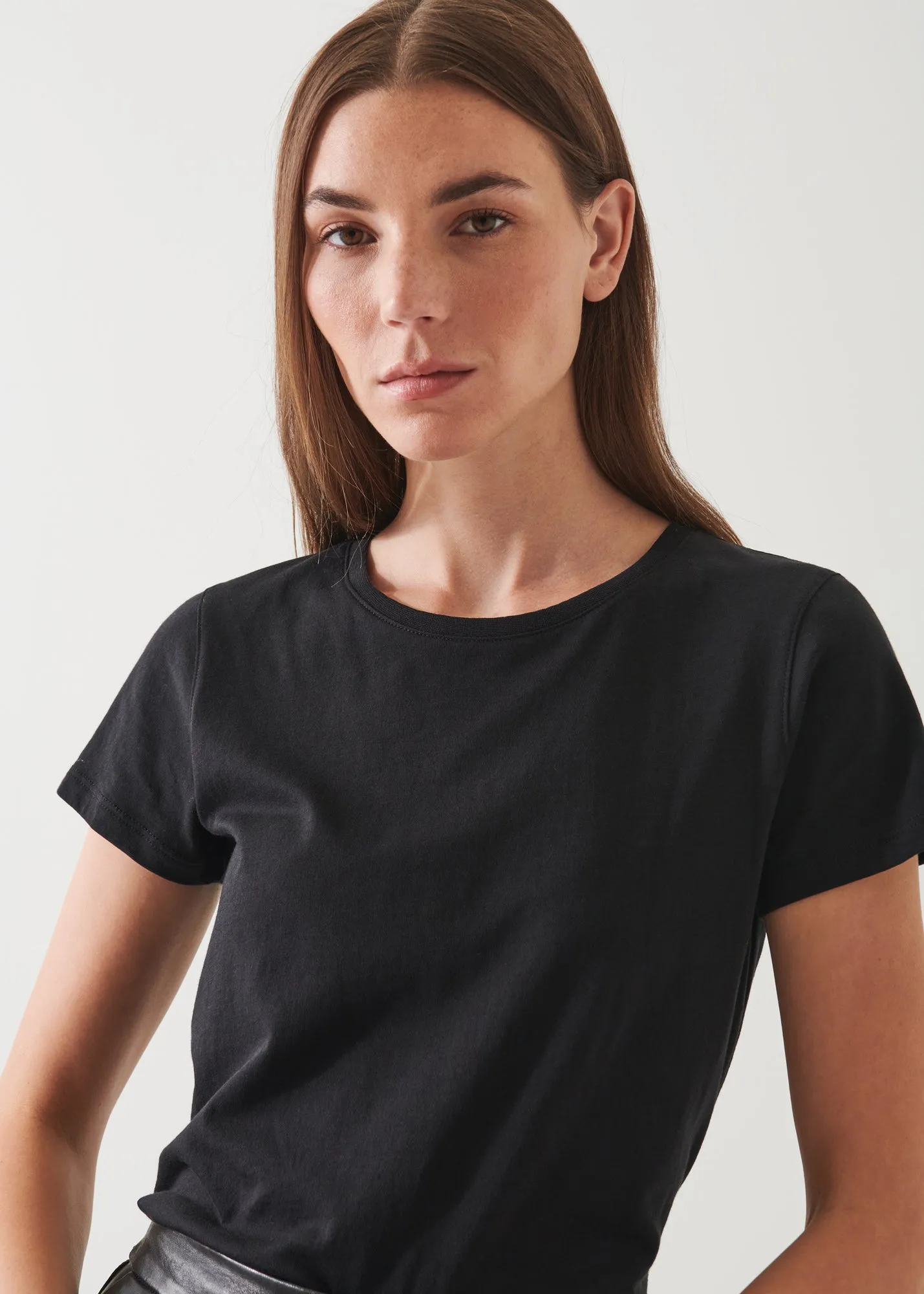 LIGHTWEIGHT PIMA COTTON CLASSIC T-SHIRT