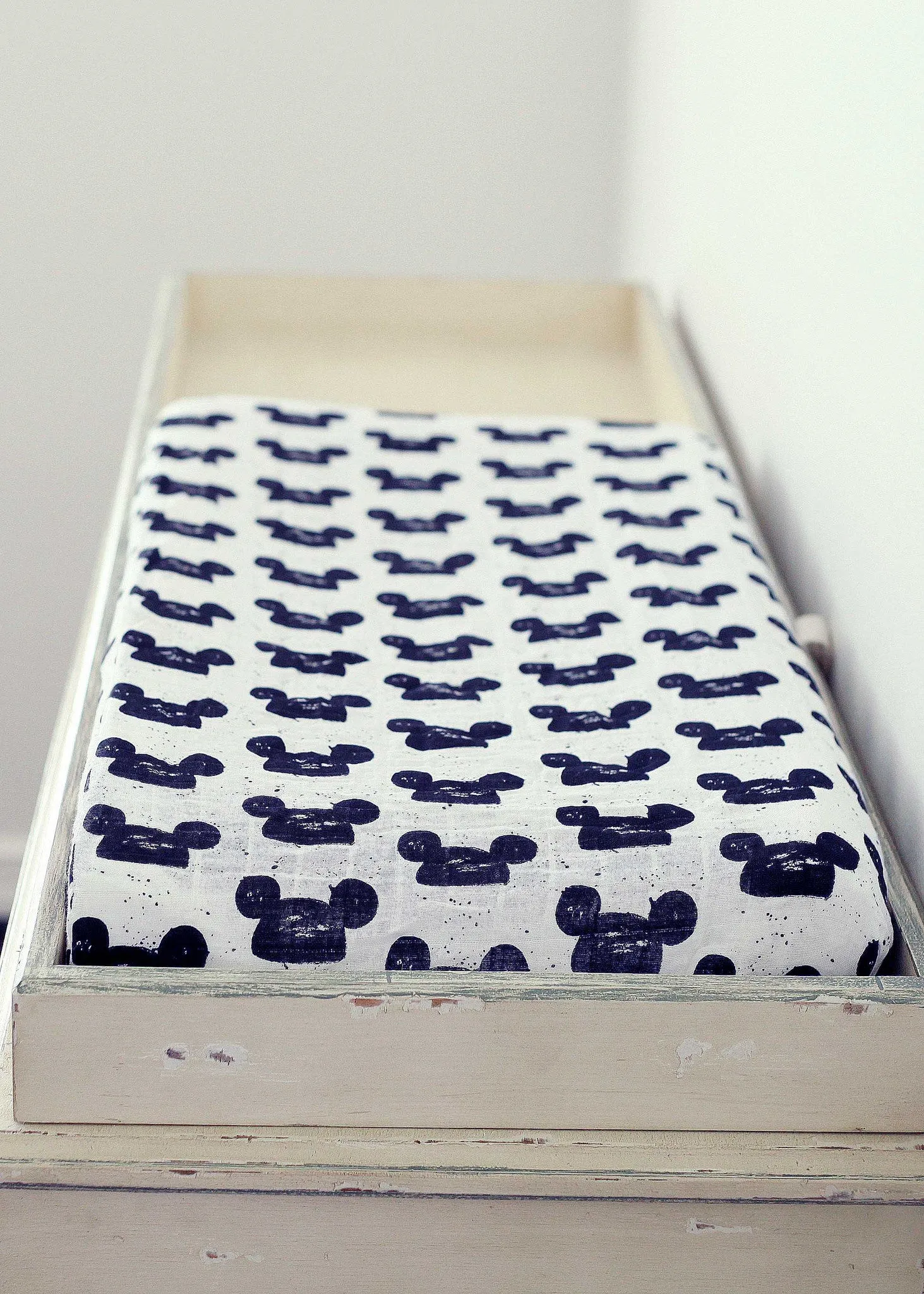 Organic Changing Pad Cover -  Modern Mouse