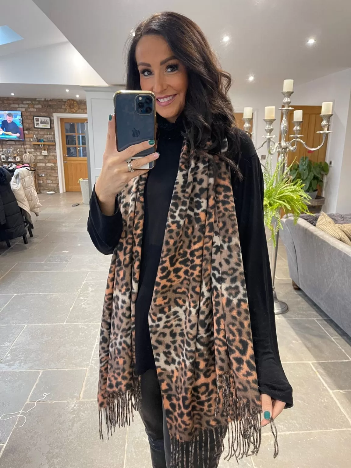 Soft Leopard Print Scarf