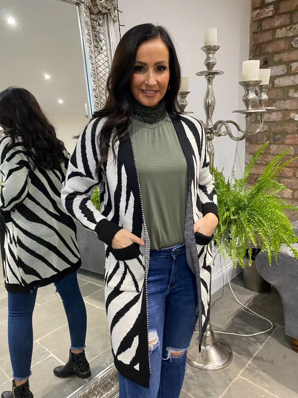 Zebra Two Pocket Cardigan Eran